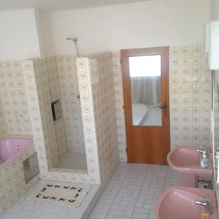 Frühstückspension B&B Home 2*